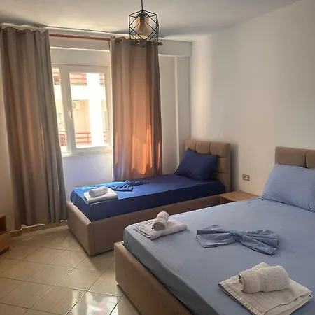 Tuttomondo Golem (Tirana)