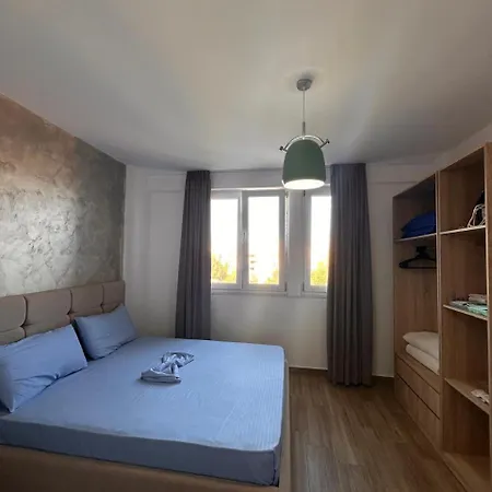 Tuttomondo Apartament Golem (Tirana)
