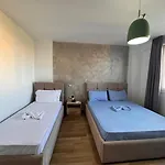 Tuttomondo * Golem (Tirana)