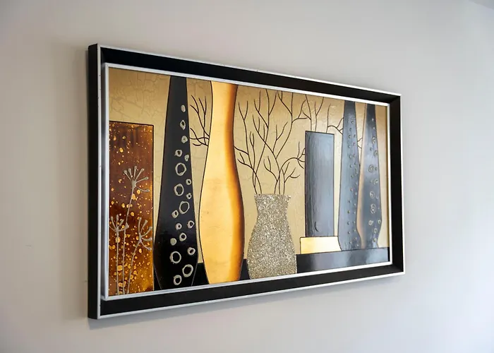 Tuttomondo * Golem (Tirana)